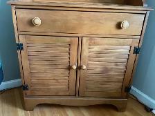 Credenza with Hutch - Photo 3