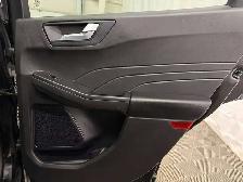 2024 Ford Escape ST-Line Select AWD - Photo 40