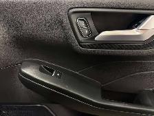 2024 Ford Escape ST-Line Select AWD - Photo 43