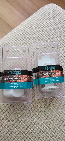 White Regal Universal Angle Bracket