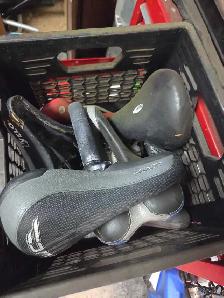 assorted quality mountain bike parts. - Photo 6