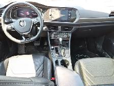 2021 Volkswagen Jetta Execline - Backup Cam, Blind Spot Monitor - Photo 7