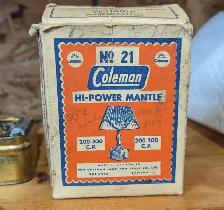 VINTAGE 1950's COLEMAN LANTERN MANTLE BOX