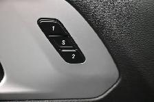2025 Chrysler Pacifica Limited Leather, Sunroof, Captains Chairs - Photo 16