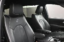 2025 Chrysler Pacifica Limited Leather, Sunroof, Captains Chairs - Photo 29