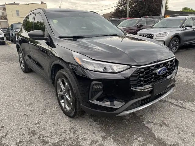 2025 Ford Escape ST LINE