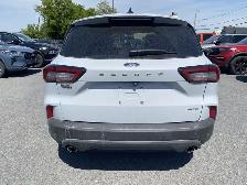 2025 Ford Escape ST-Line - Photo 4