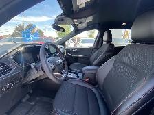 2025 Ford Escape ST-Line - Photo 18
