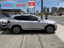 2018 BMW X3 PREMIUM PKG | SERVICED AT BMW | PANO | APPLE CARPLAY - Photo 9