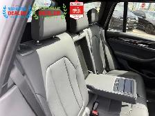 2018 BMW X3 PREMIUM PKG | SERVICED AT BMW | PANO | APPLE CARPLAY - Photo 35