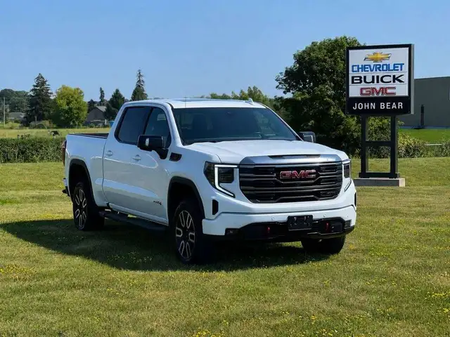 2024 GMC Sierra 1500 AT4