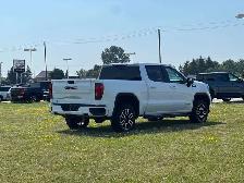 2024 GMC Sierra 1500 AT4 - Photo 7
