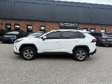 2025 Toyota RAV4 Hybrid XLE AWD, ONE OWNER, ACCIDENT FREE - Photo 3