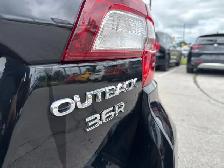 2015 Subaru Outback 3.6R Limited Package 3.6R Limited! AWD, C... - Photo 9