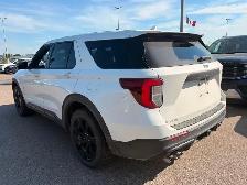 2021 Ford Explorer - Photo 3