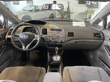 2010 Honda Civic Sdn DX-G - Photo 12