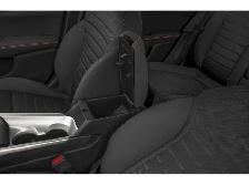 2024 Dodge Hornet - Photo 11