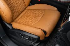 2023 Audi RS Q8 | Bang & Olufsen 3D Sound System | Black Optics - Photo 98