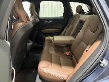 Volvo XC60 B6 Momentum TI 2022 à vendre - Photo 16