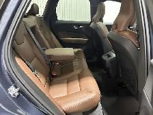 Volvo XC60 B6 Momentum TI 2022 à vendre - Photo 19