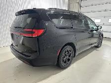 Chrysler Pacifica Hybrid Ensemble allure S de catégorie supérieu - Photo 5