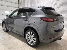 Mazda CX-5 Signature TI 2023 à vendre - Photo 8