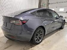 Tesla Model 3 PA 2023 à vendre - Photo 5