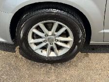 2019 Dodge Grand Caravan SXT Premium Plus, LOADED, WELL MAINTAIN - Photo 17