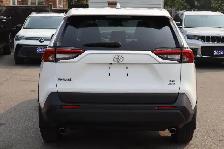 2023 Toyota RAV4 LE AWD - Photo 4