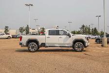 2026 GMC Sierra 3500HD Denali - Photo 10