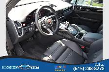 2023 Porsche Cayenne 3.0 L - Photo 12