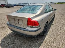 2004 Volvo S60 - Photo 8