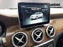 2016 Mercedes-Benz GLA GLA 250 4MATIC / Toit Pano / Angle Mort / - Photo 15