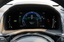 2025 Toyota Camry Hybrid SE - Photo 12