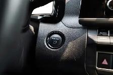 2025 Toyota Camry Hybrid SE - Photo 17
