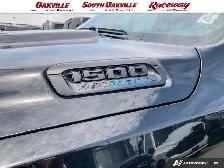 2023 Ram 1500 SPORT | PANO SUNROOF | 1 OWNER | CLEAN CARFAX | - Photo 9