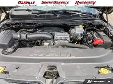2023 Ram 1500 SPORT | PANO SUNROOF | 1 OWNER | CLEAN CARFAX | - Photo 10