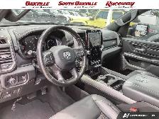 2023 Ram 1500 SPORT | PANO SUNROOF | 1 OWNER | CLEAN CARFAX | - Photo 13