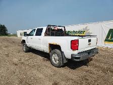 2015 Chevrolet Silverado 2500HD - Photo 2