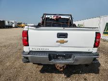 2015 Chevrolet Silverado 2500HD - Photo 4