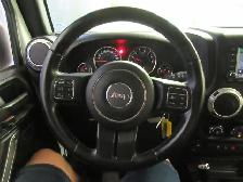 JEEP WRANGLER 2015 UNLIMITED SAHARA AUTOMATIQUE V6 3.6L TOUT EQI - Photo 23