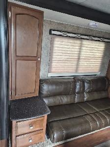 Travel Trailer - Photo 6