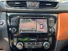 2018 Nissan Rogue AWD SL | No Accident | Command Start - Photo 32