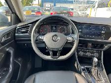 2021 Volkswagen Jetta Highline SEL | Heated Seats | Sunroof - Photo 11