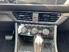 2021 Volkswagen Jetta Highline SEL | Heated Seats | Sunroof - Photo 30