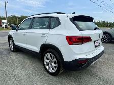 2023 Volkswagen Taos TRENDLINE! CERTIFIED! 4MOTION! BRAND NEW MV - Photo 6