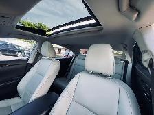 2013 Lexus ES 350 4dr Sdn - Photo 7