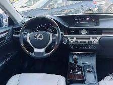 2013 Lexus ES 350 4dr Sdn - Photo 9