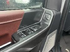 Ford F-150 Lariat 2023 - Photo 19