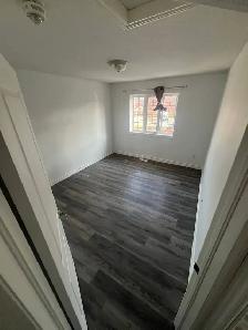 Sharing Room for Rent